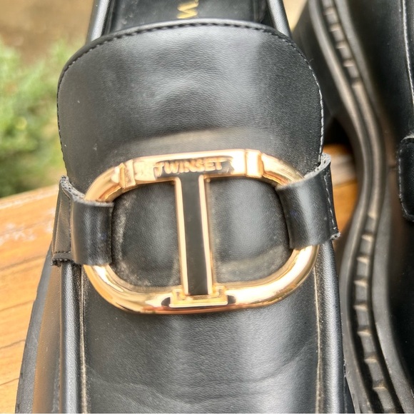 Twinset Black Chucky loafers with Gold Oval T logo - Picture 4 of 7